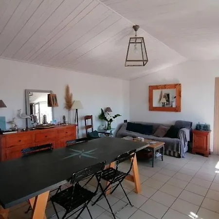 بيت للعطل Jolie Maison De Noirmoutrine نوارموتيير أون ليل