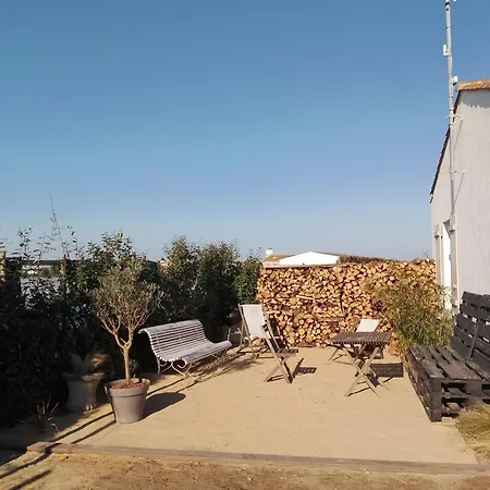 Сasa de vacaciones Jolie Maison De Noirmoutrine *